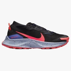 Nike women’s PEGASUS Trail 3 GTX size US7.5